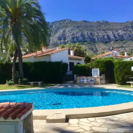Дом отдыха Casa De 2 Con Piscina, 2 Terrazas Privadas, Wifi, Bbq Дения