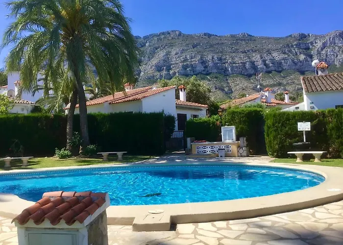 Сasa de vacaciones Casa De 2 Con Piscina, 2 Terrazas Privadas, Wifi, Bbq Dénia